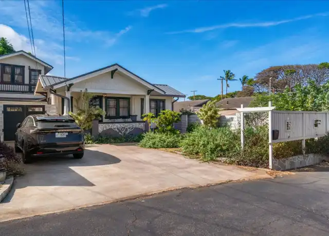 Property at 2018 Pakolu St, Wailuku, HI, 96793, 2 beds, 2 baths, [object Object]