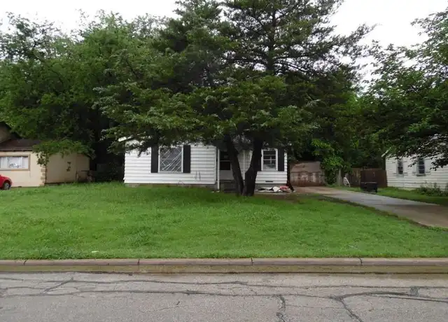 Property at 505 NE 33rd St, Grand Prairie, TX, 75050, 2 beds, 1 bath, [object Object]