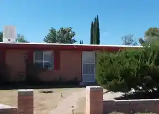 Property at 3516 Sparrow Dr, Sierra Vista, AZ, 85635, 3 beds, 2 baths, [object Object]