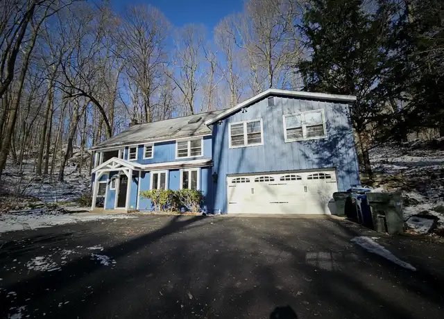 Property at 11 Dogwood Dr, Ridgefield, CT, 06877, 4 beds, 3.5 baths, [object Object]