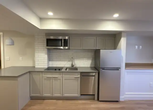 Property at 48 John F. Kennedy St Unit 1D, Cambridge, MA, 02138, 1 bed, 1 bath, [object Object]