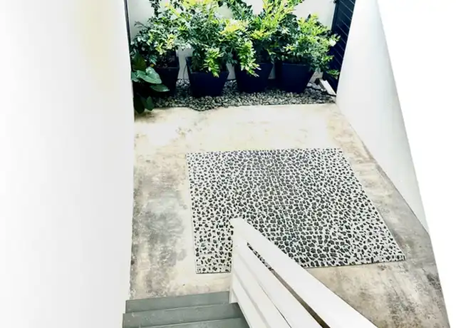 Property at 421 Narcissus Ave Unit b, Corona Del Mar, CA, 92625, 2 beds, 1 bath, [object Object]