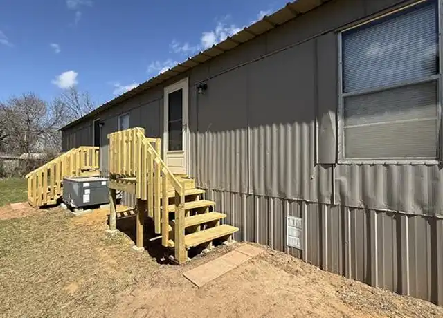Property at 1025 E Owing St, Denison, TX, 75021, 2 beds, 2 baths, [object Object]