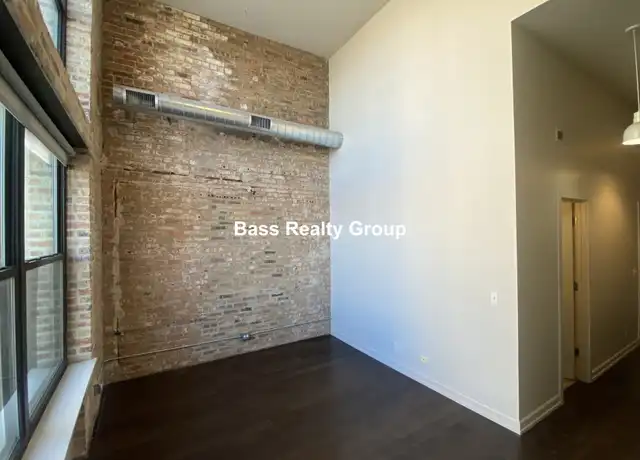 Property at 5021 N Kenmore Ave Unit 214, Chicago, IL, 60640, 1 bed, 1 bath, [object Object]