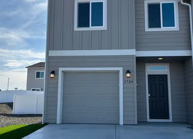 Property at 3724 S Roosevelt St, Kennewick, WA, 99338, 3 beds, 2.5 baths, [object Object]
