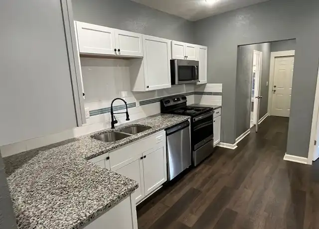 Property at 4119 Oak St Unit A, Kansas City, MO, 64111, 3 beds, 2 baths, [object Object]
