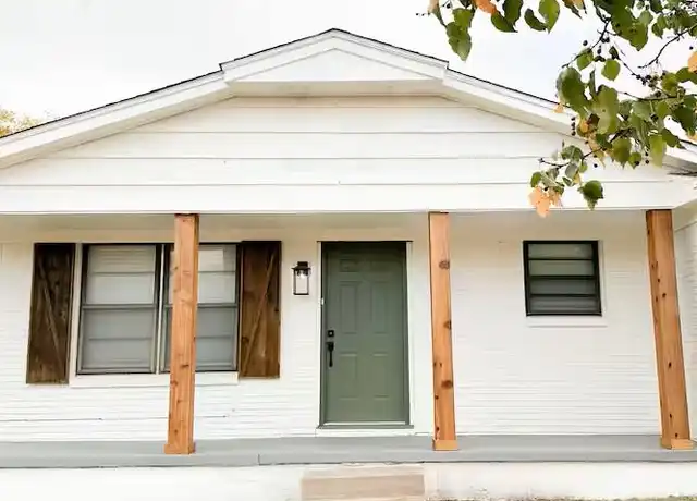 Property at 501 NW Compass Dr, Lawton, OK, 73505, 3 beds, 2 baths, [object Object]