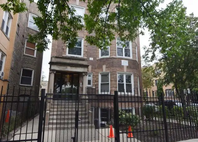 Property at 1522 N Kedzie Ave, Chicago, IL, 60651, 3 beds, 1 bath, [object Object]