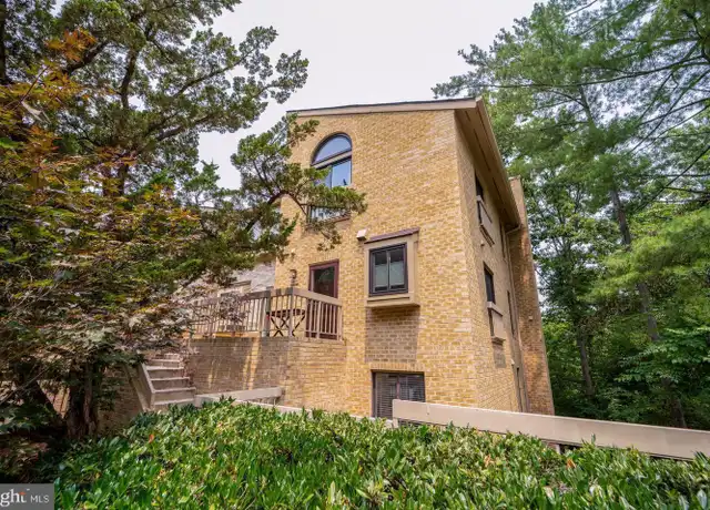 Property at 11214 Beaver Trail Ct #12, Reston, VA, 20191, 2 beds, 2.5 baths, [object Object]
