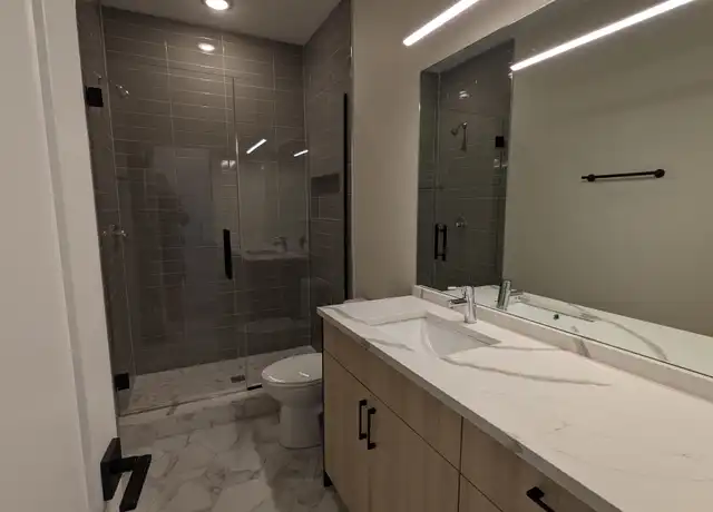 Property at 3762 S Indiana Ave Unit 2, Chicago, IL, 60653, 3 beds, 3 baths, [object Object]