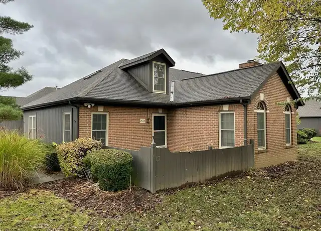 Property at 2628 Trotterslane Dr #10, Columbus, OH, 43235, 2 beds, 2.5 baths, [object Object]