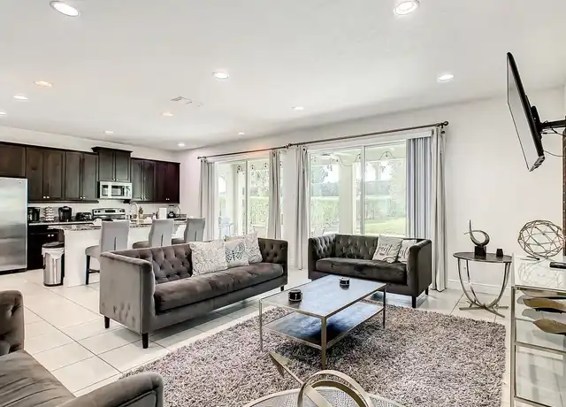 Property at 100 Minton Loop, Kissimmee, FL, 34747, 1 bed, 1 bath, [object Object]