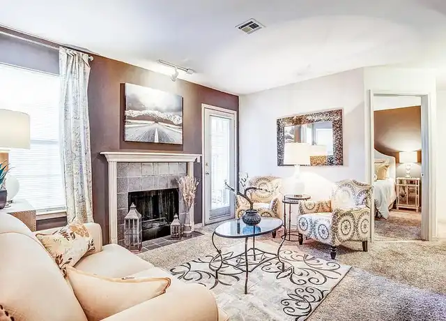 Property at Riverside Park - 7700 Riverside Pkwy, Tulsa, OK, 74136, 1-2 bed, 1-2 bath, [object Object]