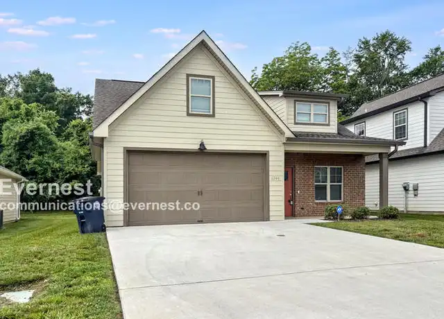 Property at 5344 Roosevelt Rd, Chattanooga, TN, 37412, 3 beds, 2.5 baths, [object Object]