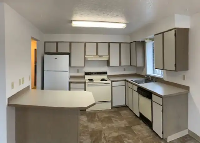 Property at 2215 N Houk Rd Unit 1, Spokane Valley, WA, 99216, 2 beds, 1.5 baths, [object Object]