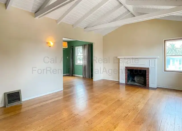 Property at 3190 Texas St, Oakland, CA, 94602, 2 beds, 1 bath, [object Object]