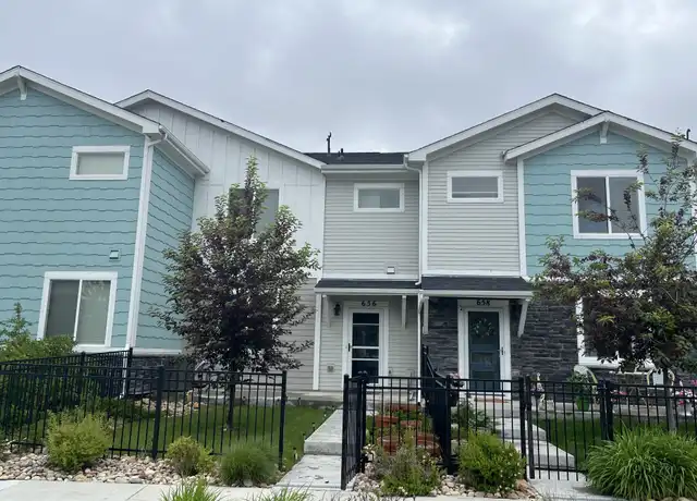 Property at 656 Stonebridge Dr, Longmont, CO, 80503, 3 beds, 1.5 baths, [object Object]