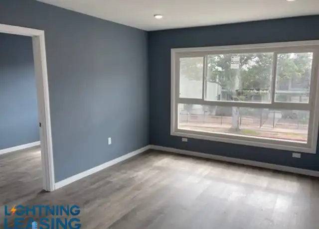 Property at 4163 Lockland Pl Unit 2D, Los Angeles, CA, 90008, 2 beds, 1 bath, [object Object]