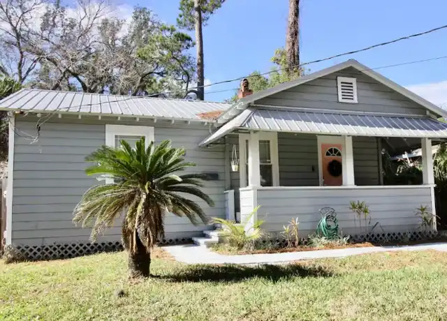 Property at 1810 Thacker Ave, Jacksonville, FL, 32207, 2 beds, 1 bath, [object Object]