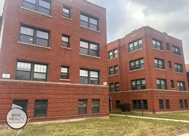 Photo of 3258 Maple Ave, Berwyn, IL 60402