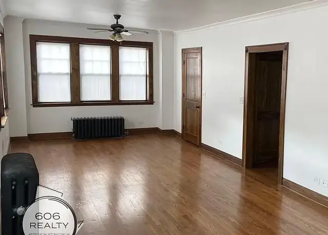 Photo of 3258 Maple Ave, Berwyn, IL 60402