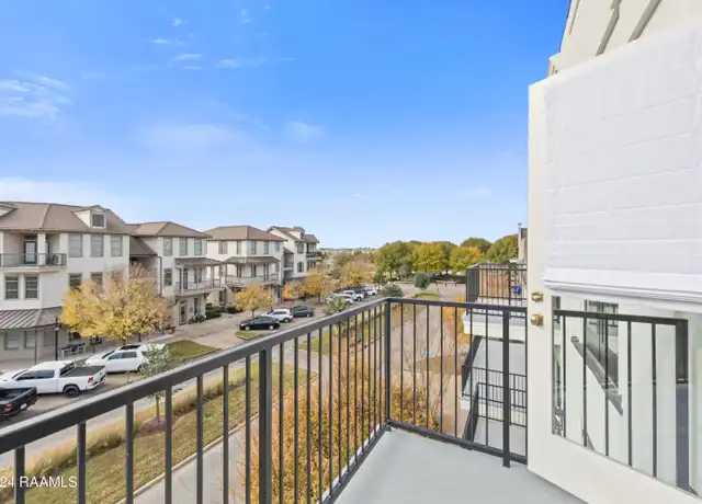 Property at 200 Prescott Blvd Unit 300, Youngsville, LA, 70592, 2 beds, 1 bath, [object Object]