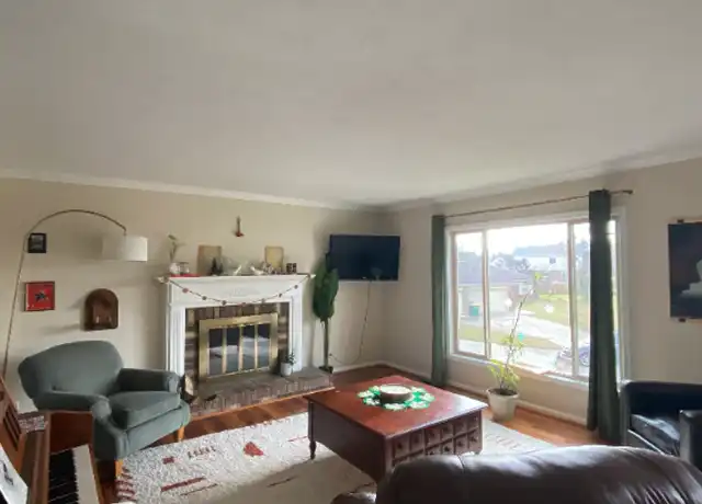 Property at 1585 Concord Cir, Zionsville, IN, 46077, 1 bed, 1 bath, [object Object]
