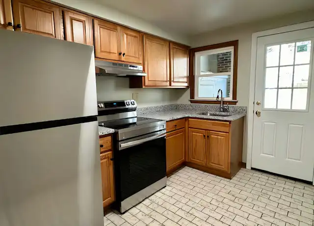 Property at 2112 Murray Ave Unit A, Pittsburgh, PA, 15217, 1 bed, 1 bath, [object Object]