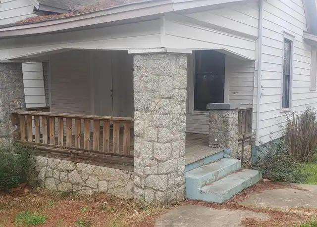 Property at 2922 S Izard St, Little Rock, AR, 72206, 3 beds, 1.5 baths, [object Object]