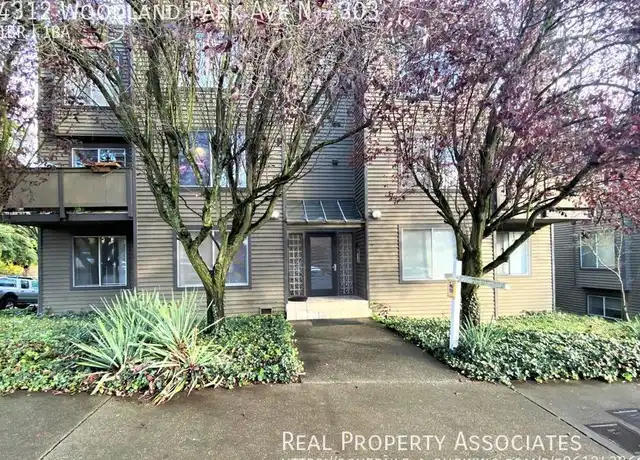 Property at 4312 Woodland Park Ave N Unit 303, Seattle, WA, 98103, 1 bed, 1 bath, [object Object]