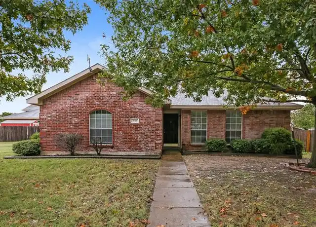 Property at 735 Kristi Ln, Cedar Hill, TX, 75104, 3 beds, 2 baths, [object Object]
