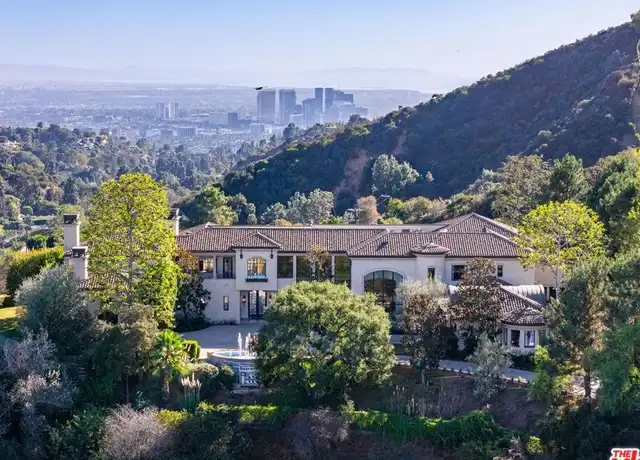 Property at 8 Beverly Ridge Ter, Beverly Hills, CA, 90210, 6 beds, 8.5 baths, [object Object]