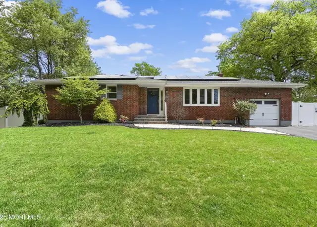 Property at 2011 Oakhurst Pkwy, Oakhurst, NJ, 07755, 3 beds, 1.5 baths, [object Object]
