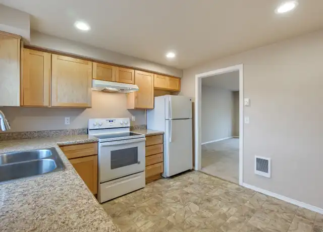 Property at 8430 S 266th St Unit D, Kent, WA, 98030, 2 beds, 1 bath, [object Object]