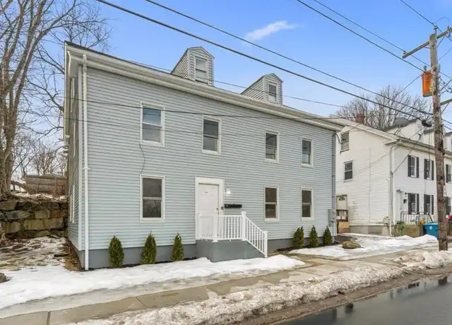 Property at 53 West St Apt 1, Southbridge, MA, 01550, 2 beds, 1 bath, [object Object]