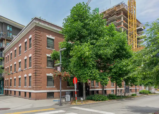 Property at 304 Bell St Unit 3, Seattle, WA, 98121, 1 bed, 1 bath, [object Object]