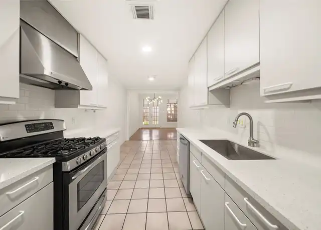 Property at 2014 McDuffie St, Houston, TX, 77019, 3 beds, 2.5 baths, [object Object]