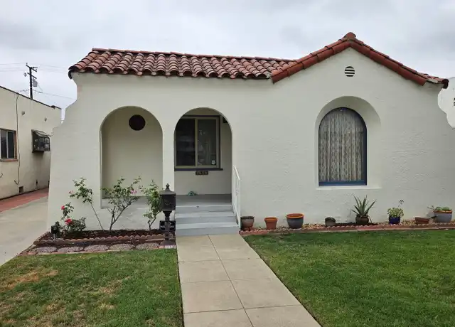 Property at 1424 E Poinsettia St, Long Beach, CA, 90805, 2 beds, 1.5 baths, [object Object]