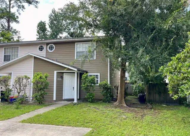 Property at 2915 SW 38th Pl, Gainesville, FL, 32608, 2 beds, 2 baths, [object Object]