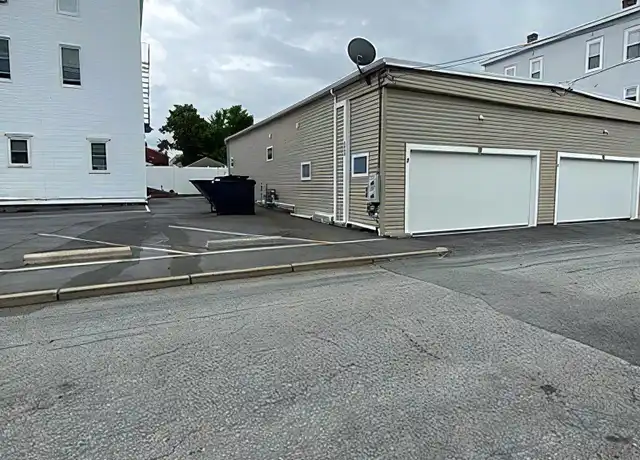 Property at 501 Wood St, Bristol, RI, 02809, 1 bed, 1 bath, [object Object]