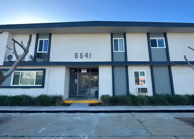 Property at The Reef Apartments - 5541 Laurel Canyon Blvd, Valley Village, CA, 91607, 0 beds, 1 bath, [object Object]