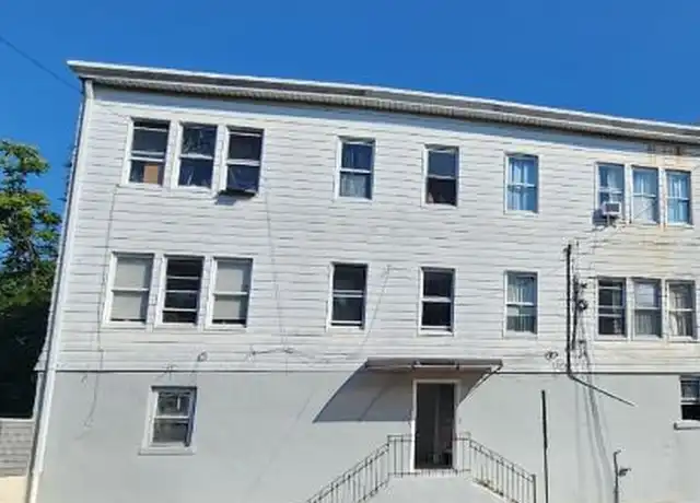 Property at 114 Birch St Unit 2nd, Paterson, NJ, 07522, 3 beds, 1 bath, [object Object]