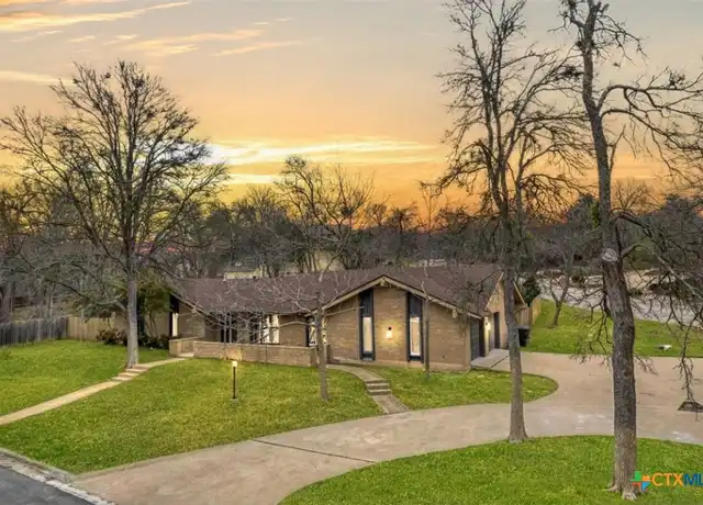Property at 2809 Pecan Valley Dr, Temple, TX, 76502, 4 beds, 3 baths, [object Object]