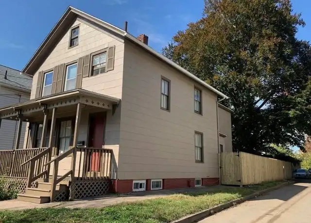 Property at 35 Judson Ave, New Haven, CT, 06511, 3 beds, 1.5 baths, [object Object]