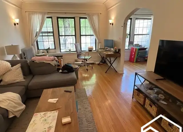 Property at 1119 Washington Blvd Unit 1A, Oak Park, IL, 60302, 2 beds, 1 bath, [object Object]