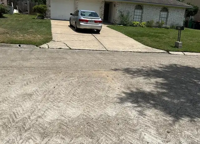 Property at 1505 Sierra Dr, Baytown, TX, 77521, 3 beds, 2 baths, [object Object]