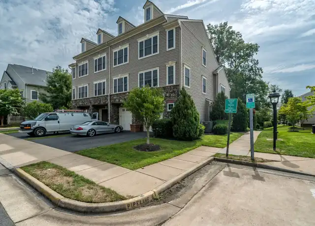 Property at 11247 Wortham Crest Cir, Manassas, VA, 20109, 3 beds, 2.5 baths, [object Object]