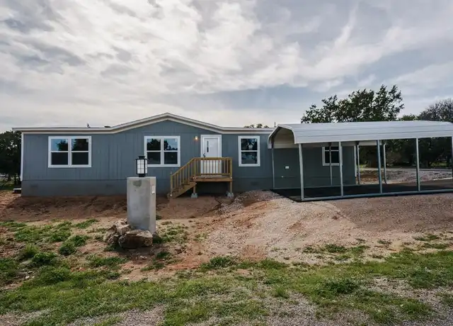 Property at 201 18th St, Horseshoe Bay, TX, 78657, 4 beds, 2 baths, [object Object]