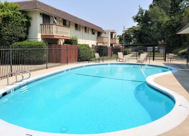 Photo of 10930 Fair Oaks Blvd, Fair Oaks, CA 95628