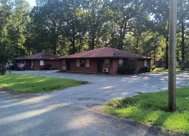 Property at 2100 Sidney St Unit 5C, Pine Bluff, AR, 71602, 1 bed, 1 bath, [object Object]